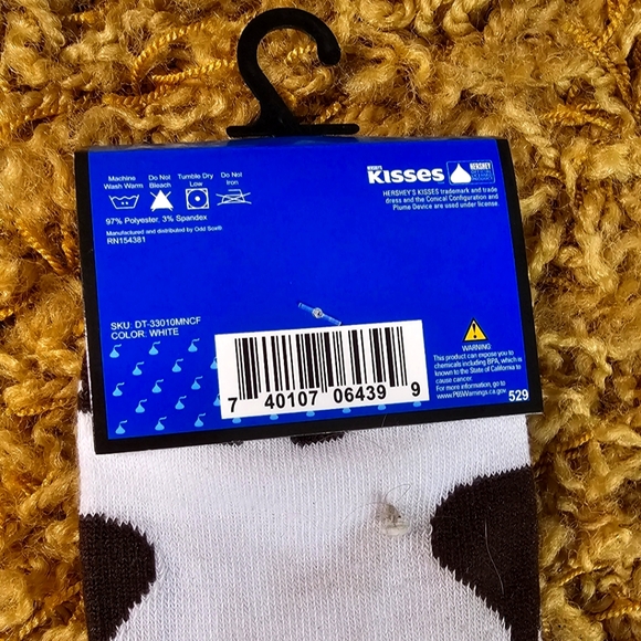 BRAND NEW Men's Hershey Kisses Novelty Crew Socks (Shoe Size 6-12) - Picture 3 of 3